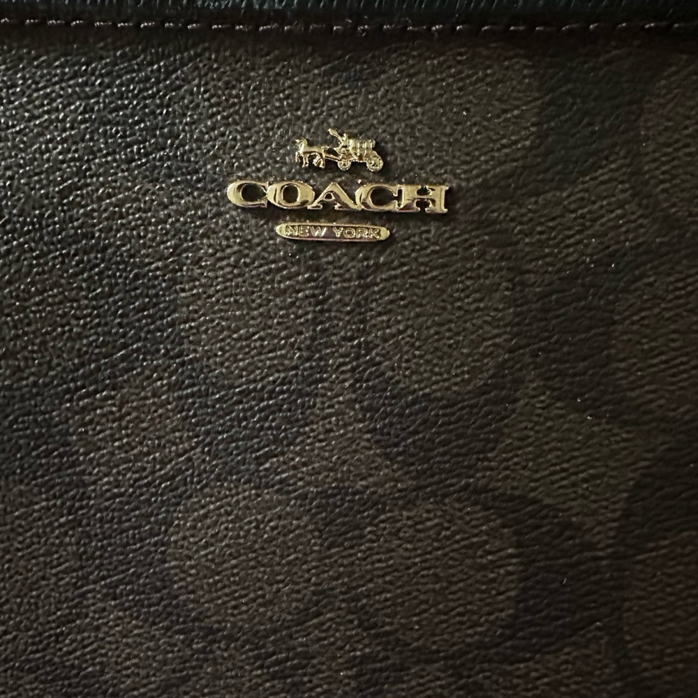 Coach crossbody